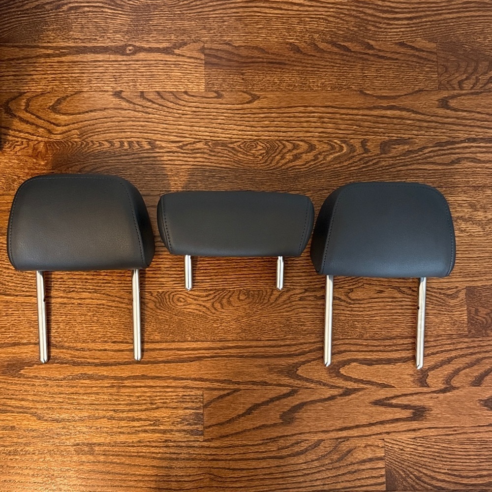 Audi 2014 A4 Back Seat Headrest Set